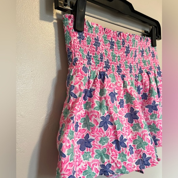 Vineyard Vines Plumeria Smocked Pull-On Shorts - Malibu Pink - Picture 3 of 9